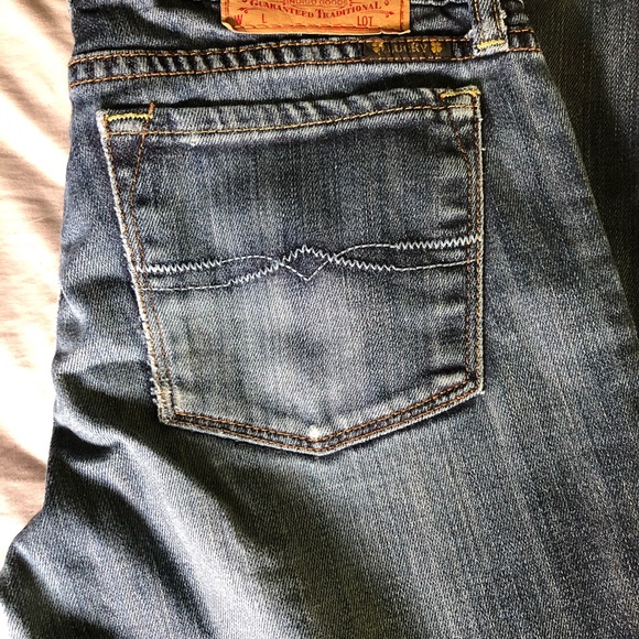 Lucky Brand size 4 jeans - Picture 3 of 6